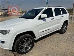 جیپ گراند شیرۆکی